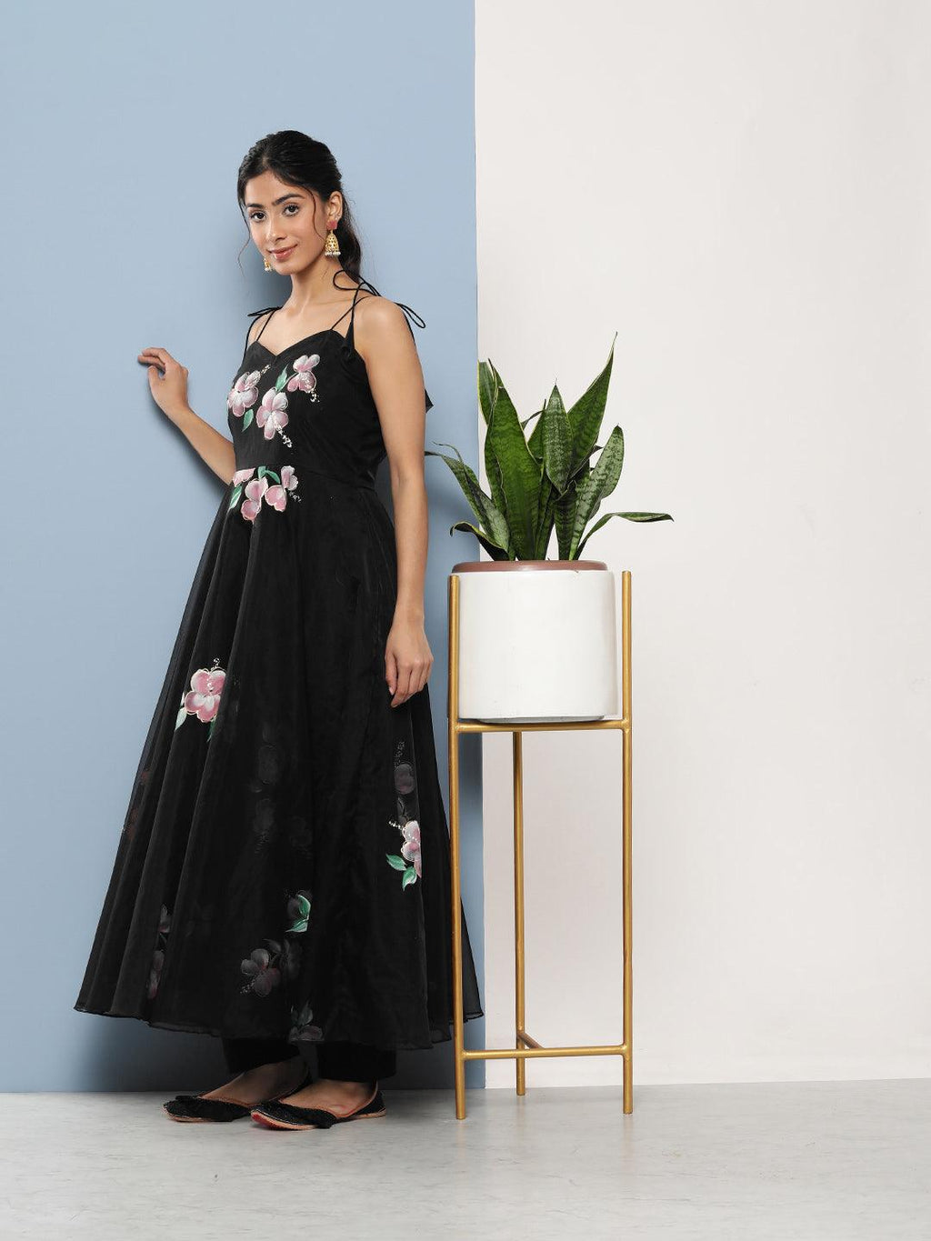 Elyora Black Hand Painted Floral Organza Anarkali Kurta Pant Set with Dupatta - Elyora world