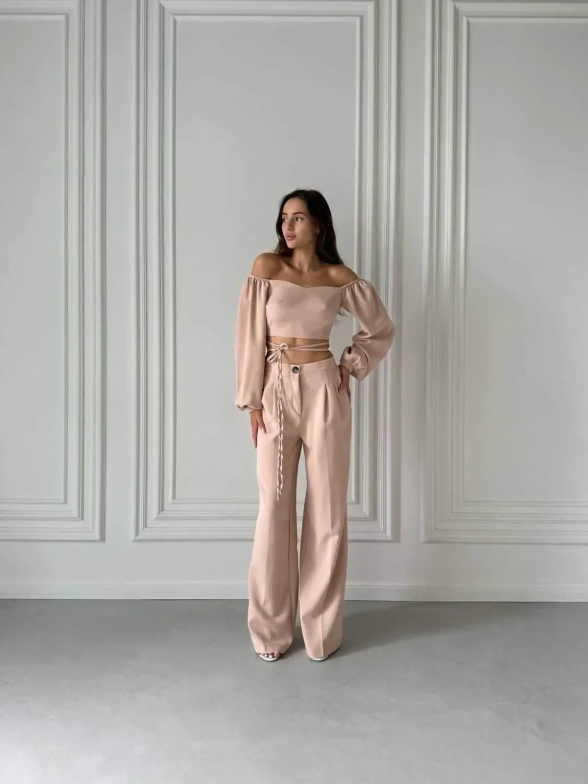 Beige Stylish Sleeveless Tie-Up Top And Wide Leg Pants